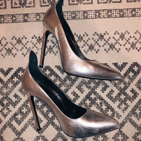 Saint Laurent YSL silver Sculpted back pumps - Picture 8 of 8